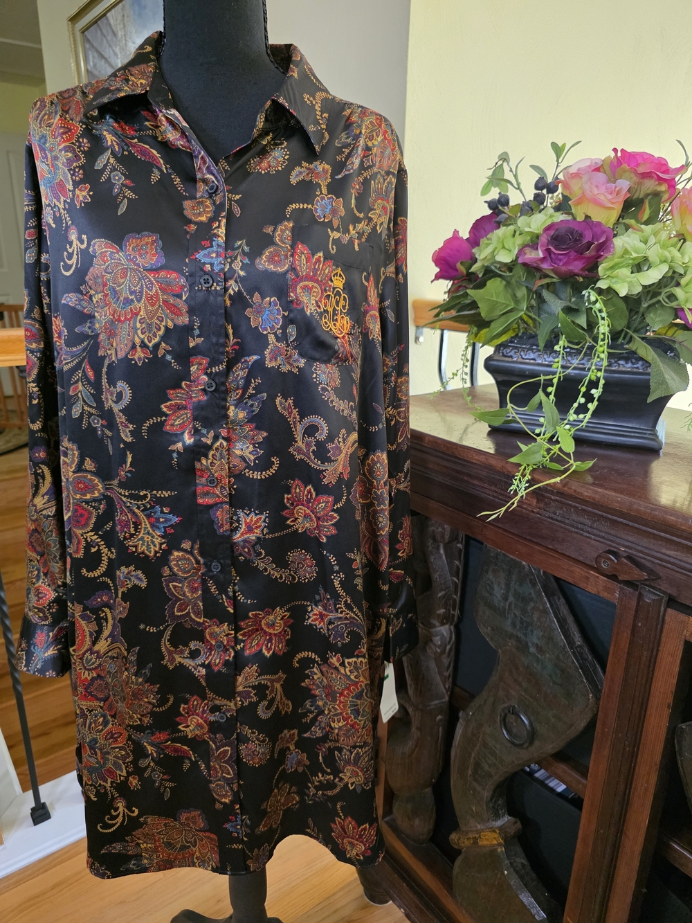 Lauren Ralph Lauren Black‎ Satin Shirt with Red, Gold & Purple Paisley Large